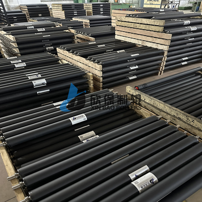 Máy quay UV cao su cuộn cân bằng động lực tốt và đặc tính rung thấp với hiệu suất động lực tốt