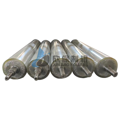 Bề mặt của cuộn PU là mịn màng, và lớp phủ được đồng đều truyền và mở rộng